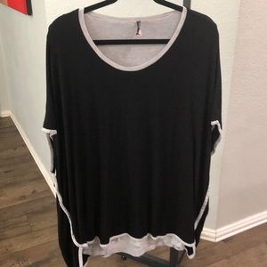 Capote Black Dolman Sleeve Top
